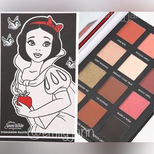 Snow White🍎Eyeshadow Palette